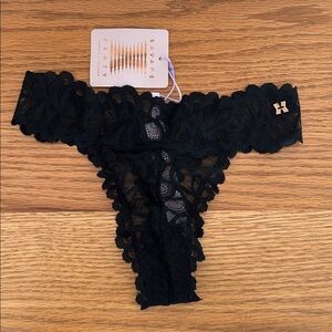 NWT Savage X Fenty Black Lace Thong XS
